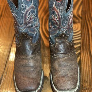 Justin Square Toe Cowboy boots